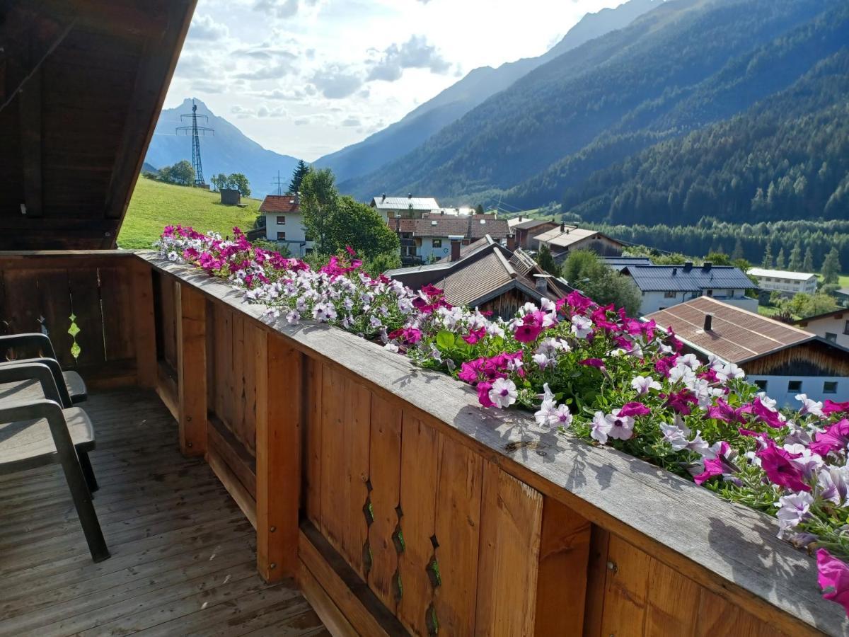 Gsoerhof Apartment Sankt Anton am Arlberg Exterior photo